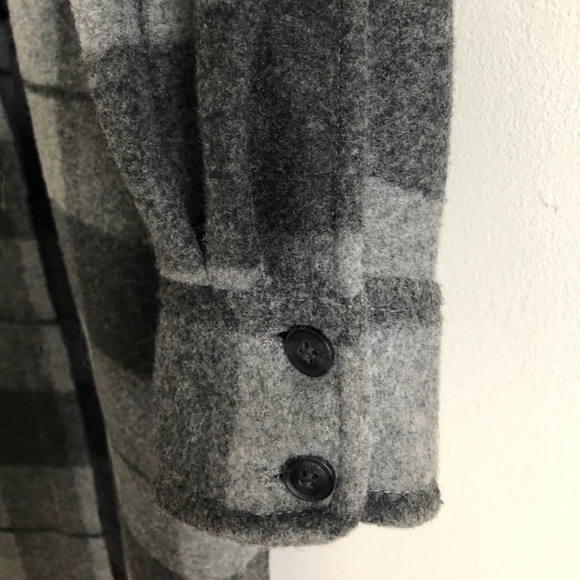 H&M Plaid Oversized Shacket (Shirt Jacket) - Picture 3 of 6